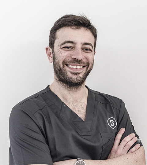 dr-carmelo-fama-clinica-dental-biosca-barcelona